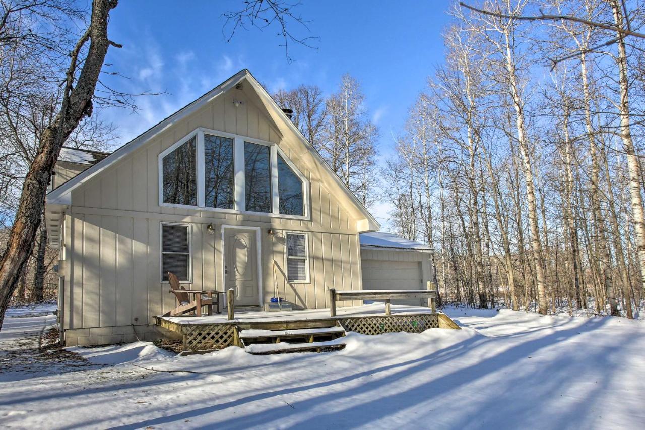 Lakes Of The North Home On Snowmobile And Atv Trail! Mancelona Eksteriør bilde
